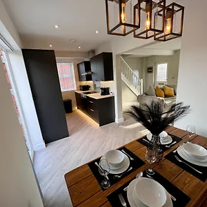 Holiday home The Perfect Place 3 Bedroom House With Garden And Parking, Barnsley
